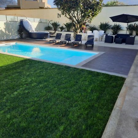 Michel'S House Villa เอสโปเซนเด ภายนอก รูปภาพ